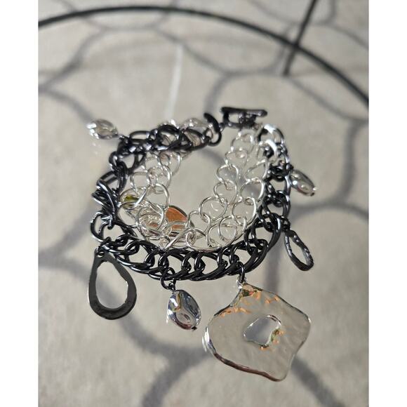 Chicos Silver Black Charm Bracelet New - Picture 4 of 4